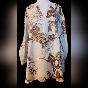 Est. 1946 size 26/28W tan top